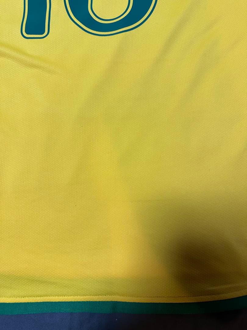 正規品2006年ブラジル代表　ユニフォーム ロナウジーニョ　Lサイズ