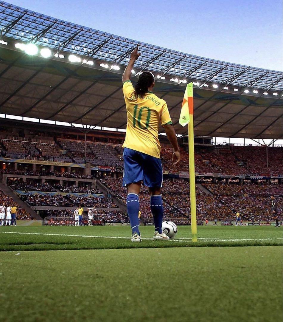 正規品2006年ブラジル代表　ユニフォーム ロナウジーニョ　Lサイズ