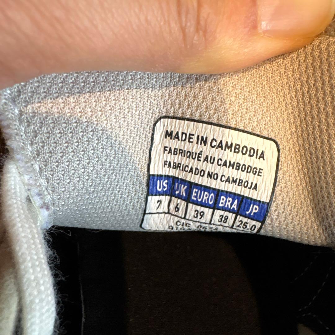 MIZUNO ミズノ　モレリア SALA ELITE IN 25