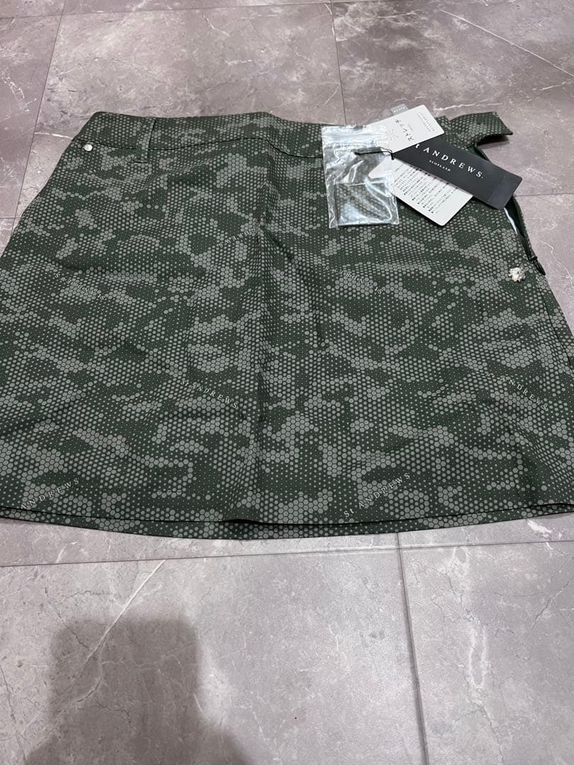 《新品未使用》St Andrews 迷彩柄 ゴルフスカート S