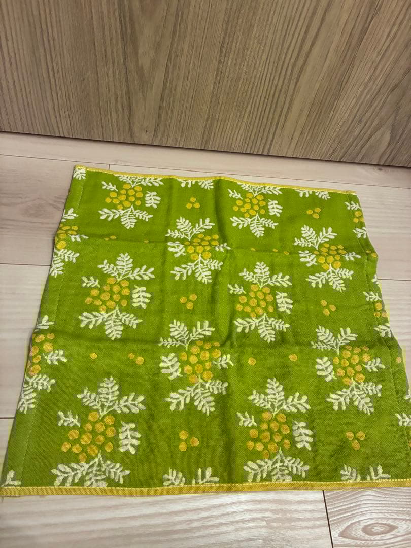 栗原はるみ　エプロンナフキンセット値下げしました、